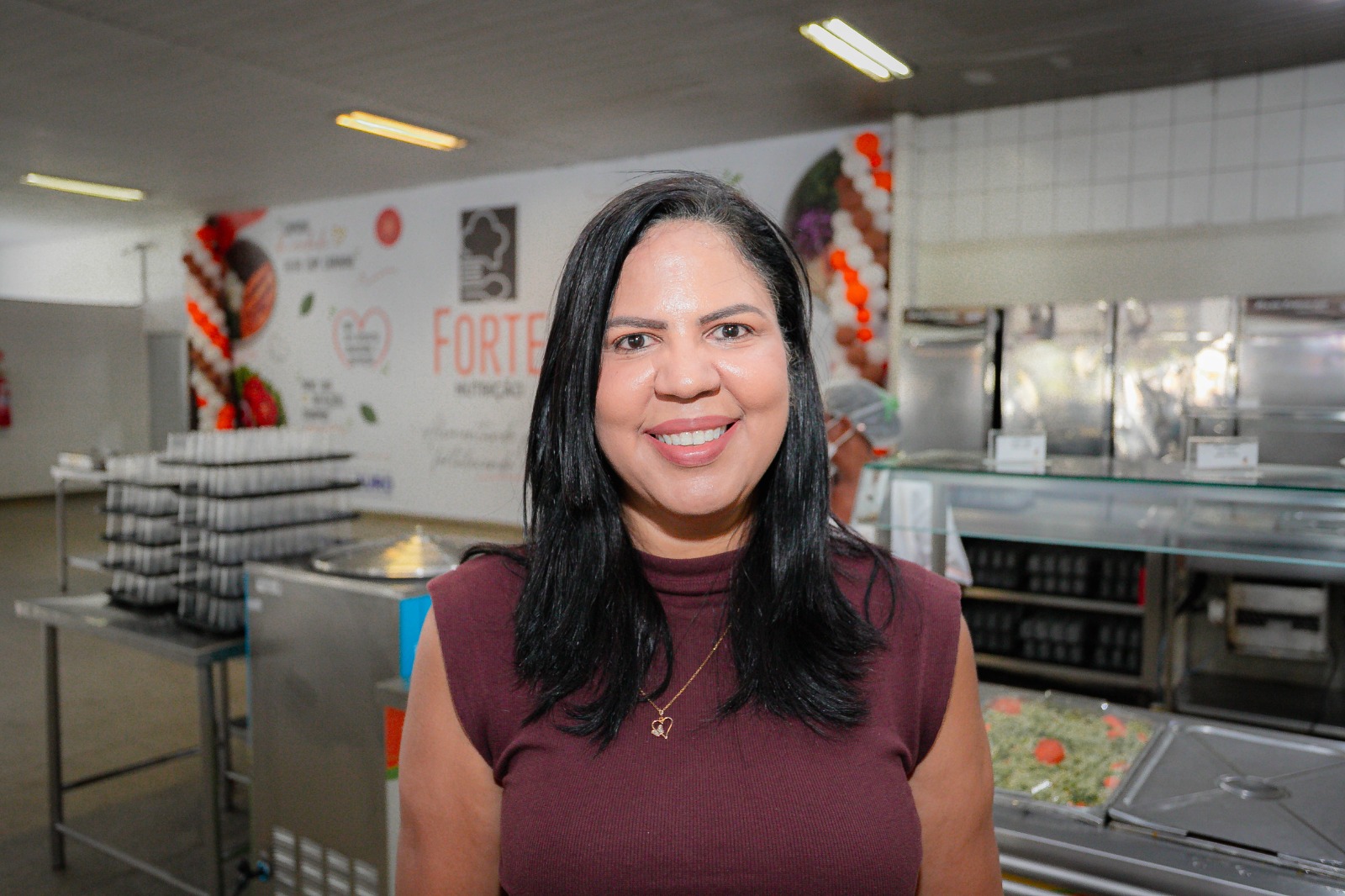 Prefeitura de Lauro de Freitas garante 3 mil refeições gratuitas por dia no Restaurante Popular