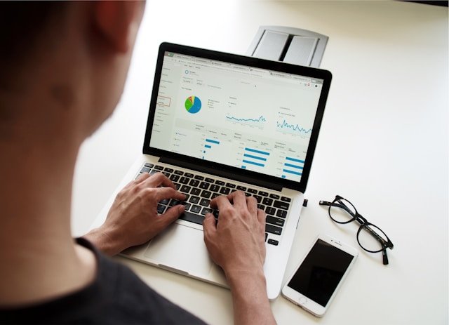 os-melhores-prompts-para-planejar-investimentos-e-metas