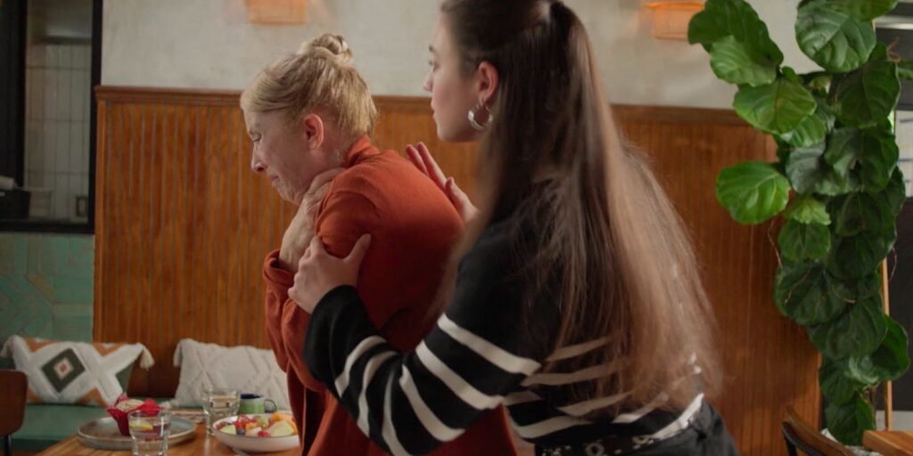 Associação muda técnicas de desengasgo em bebês, crianças e adultos