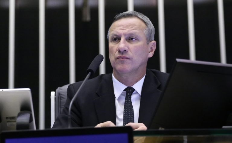 Discussão e votação de propostas legislativas. Dep. Sanderson (PL - RS)