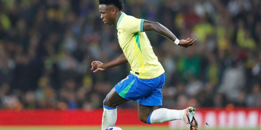 Brasil enfrenta França em fase final de preparação para Copa do Mundo