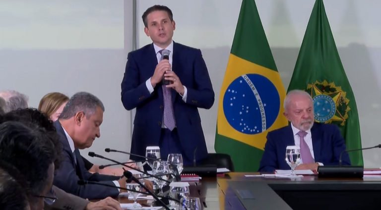 Motta discursa na cerimônia de sanção da lei