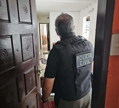 Mulher investigada por stalking e outros crimes é presa em Araci | SSP