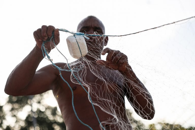 Deputados podem votar alterações em medida provisória que muda regras do seguro-defeso - Notícias