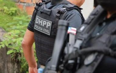 Investigado por homicídio é preso durante ação policial em Simões Filho | SSP