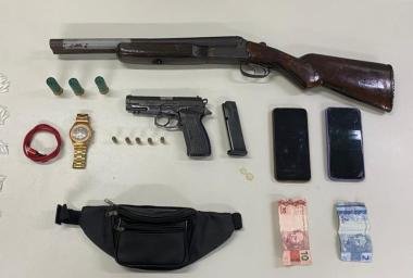 PM prende armas de fogo, dinheiro e drogas em Cassange | SSP