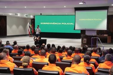 Sobrevivência Policial é abordada em palestra ministrada por especialista da Polícia Federal | SSP