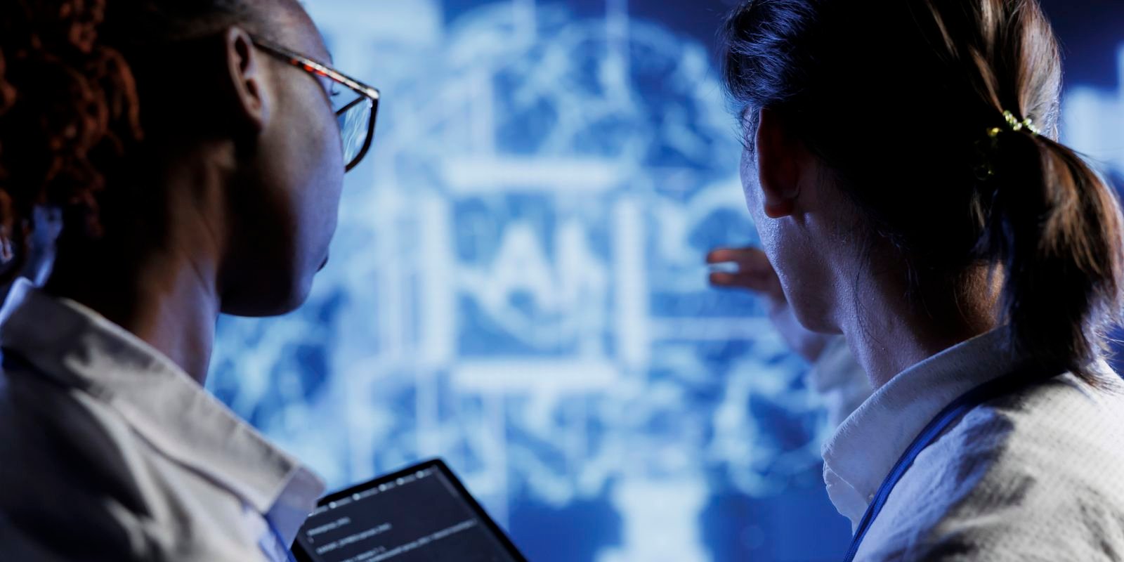 Cartilha orienta médicos e instituições sobre uso de IA na medicina