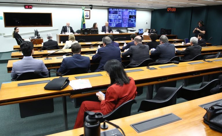 Audiência Pública – Fatores estruturais que impactam a economia brasileira.